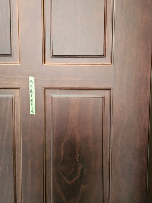 桃園站前越A戶9樓驗屋 - 臥室門片搖晃密合不佳