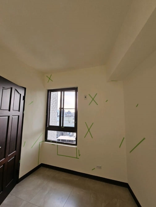 桃園站前越A戶9樓驗屋 - 臥室全室漆面平整度不佳