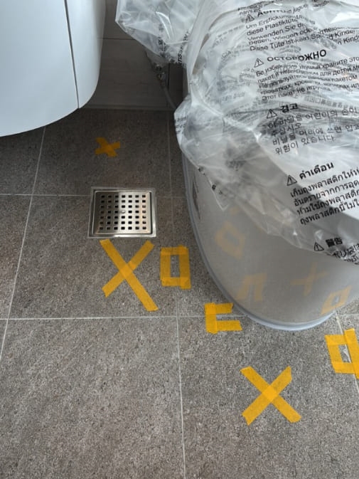 桃園站前越A戶9樓驗屋 - 衛浴多處地磚空心破損